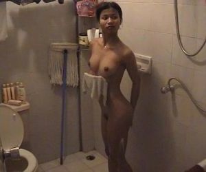 Nueng in the shower